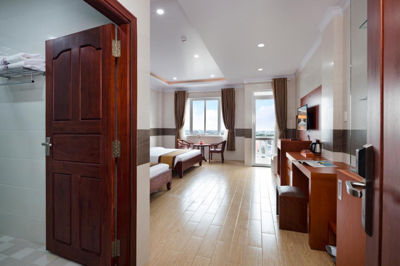 Phuc Ngoc Hotel Rạch Giá Kültér fotó