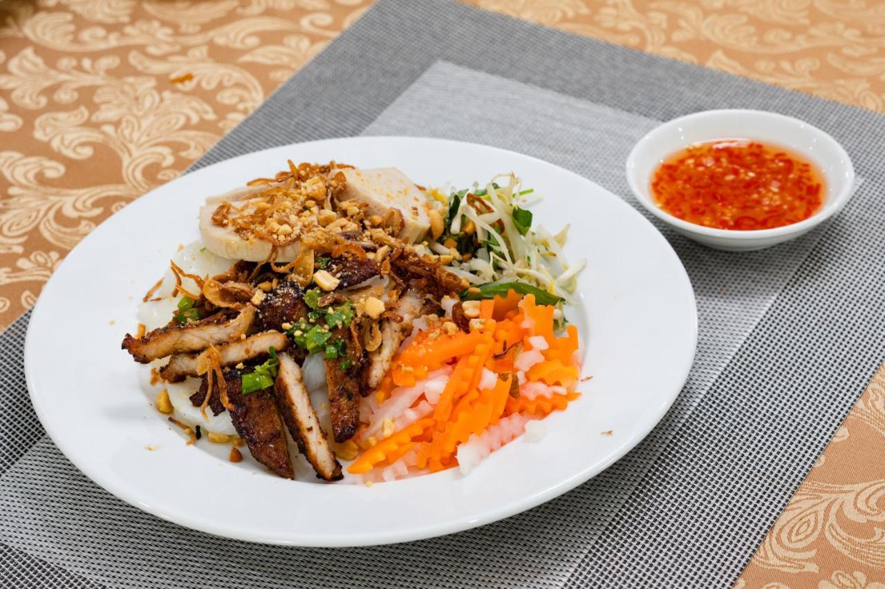 Phuc Ngoc Hotel Rạch Giá Kültér fotó
