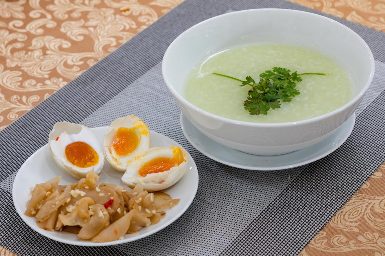 Phuc Ngoc Hotel Rạch Giá Kültér fotó